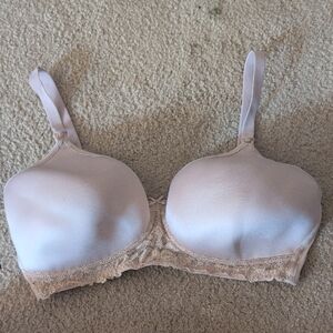 Wacoal Maternity Beige Lace Nursing Bra Size 38 DDD